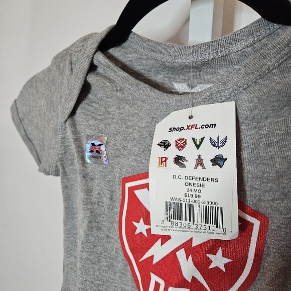 NWT DC Defenders XFL baby onesie 24 months - Picture 6 of 6